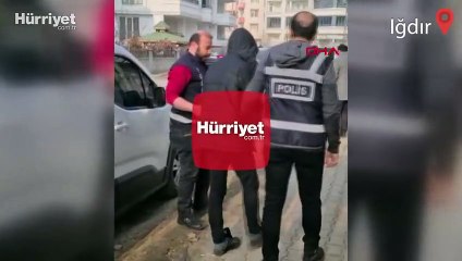 Kamerayı da çaldı ama hırsızları, cam parçasındaki parmak izi yakalattı