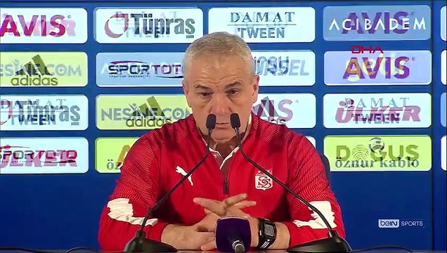 Rıza Çalımbay: Takımımla gurur duyuyorum