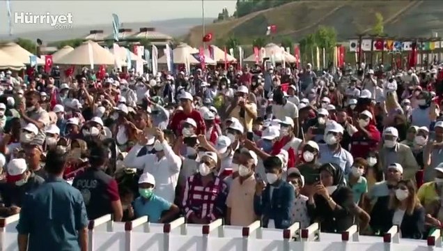 Cumhurbaşkanı Erdoğan, Malazgirt Zaferi'nin 950. yıl dönümü kutlamalarına katıldı