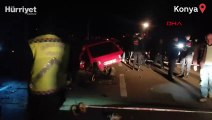 Konya'da kamyonet ile otomobil çarpıştı: Ölü ve yaralılar var