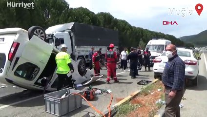 Muğla'da personel aracı ile otomobil çarpıştı: Ölü ve yaralılar var