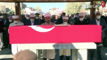 Erzurum'da şehit uzman çavuş son yolculuğuna uğurlandı