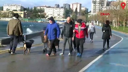 İstanbul'da etkili lodos: Dalgaların yüksekliği 3 metreyi buldu