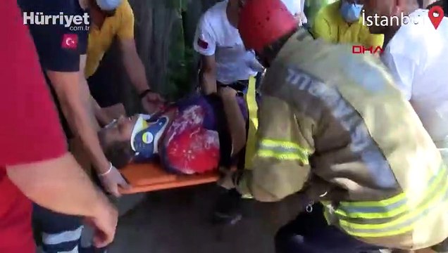 Sarıyer'de otomobiller kafa kafaya çarpıştı! Yaralılar var