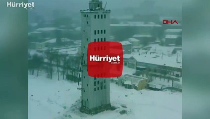 Rusya'da 40 metrelik tahıl asansörü 5 saniyede yıkıldı