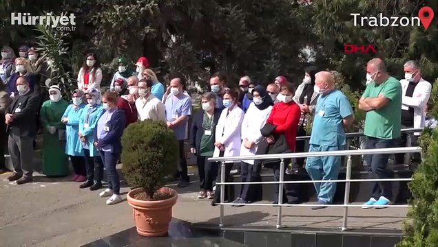 Ameliyat sonrası bayılıp ölen cerrahi profesör için cenaze töreni düzenlendi