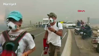 Alevlerin sardığı Hisarönü'nde vatandaşlar böyle tahliye edildi