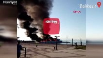 Balıkesir Altınoluk'ta tur teknesi yandı