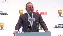Bakan Çavuşoğlu, AK Parti Antalya Gençlik Kolları 6. Olağan Kongresine katıldı