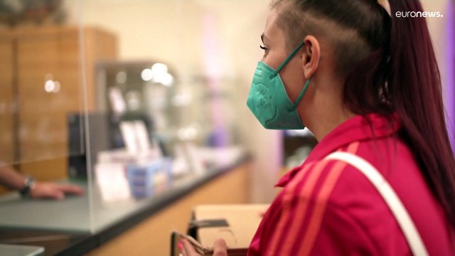 Инфляция заставляет немцев обращаться в ломбарды