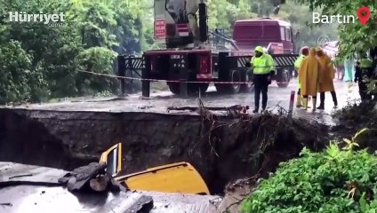 Bartın'daki sel afetinde köprüden düşen taksinin şoförü korku dolu anları anlattı