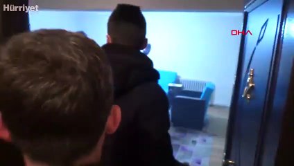 Polis baskın yaptı, boş dairelerde yakalandılar