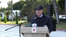 Milli Savunma Bakanı Akar, 8. Komando Tugayı'nın sancak teslim töreninde konuştu