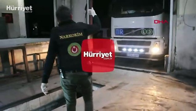 Gürbulak Gümrük Kapısı'nda 462,5 kg sıvı metamfetamin cinsi uyuşturucu madde ele geçirildi