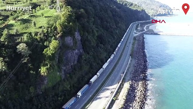 Sarp Sınır Kapısı'nda 29 kilometrelik TIR kuyruğu