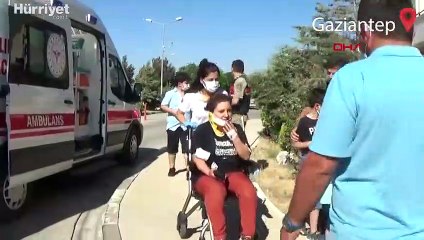 Gaziantep’te, kına gecesine gidenlerin bulunduğu araç devrildi: 10 yaralı