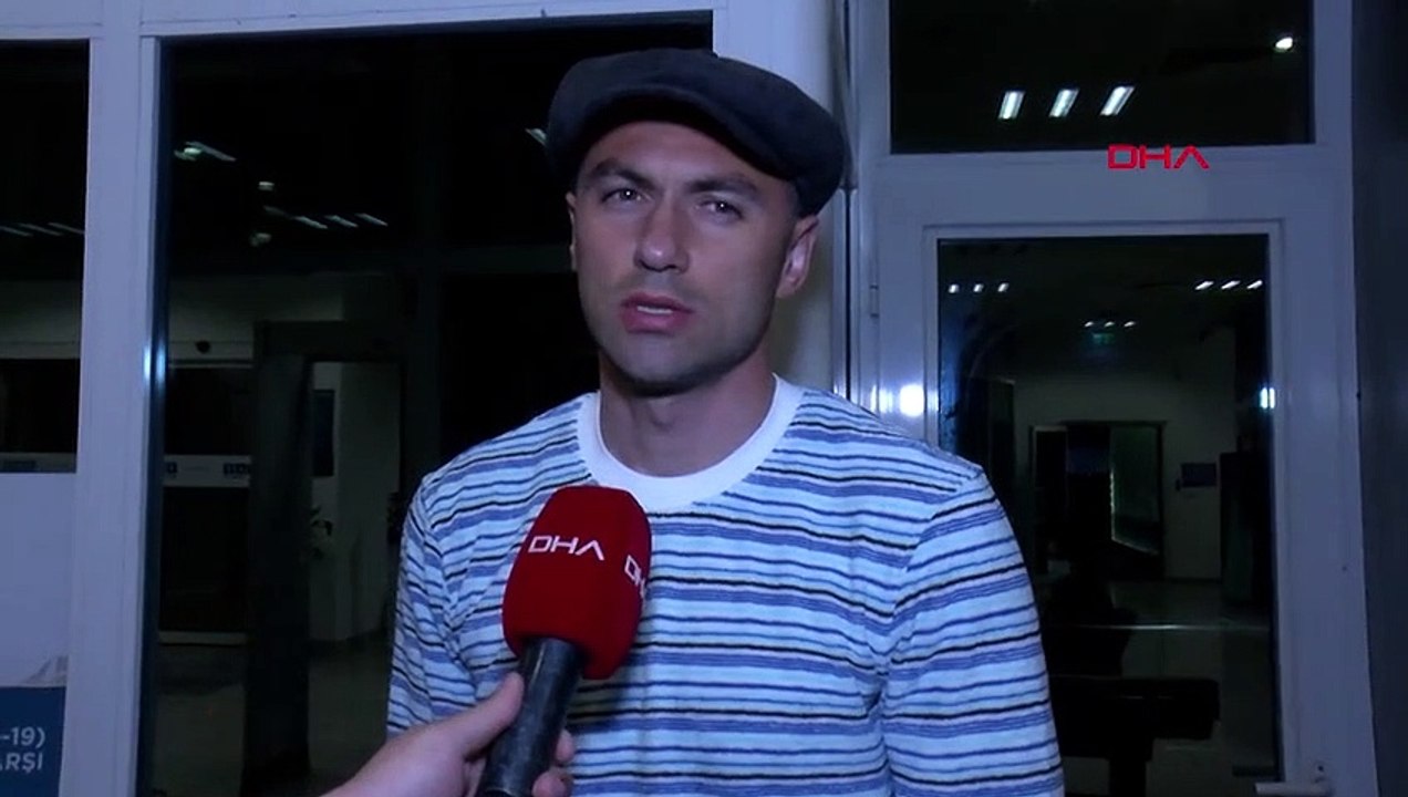 Burak Yılmaz, Yusuf Yazıcı ve Mehmet Zeki Çelik milli takım için Türkiye'ye geldi