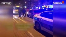 Arabasını disko topuna çeviren sürücüye polisten 'yılbaşı' tarifesi