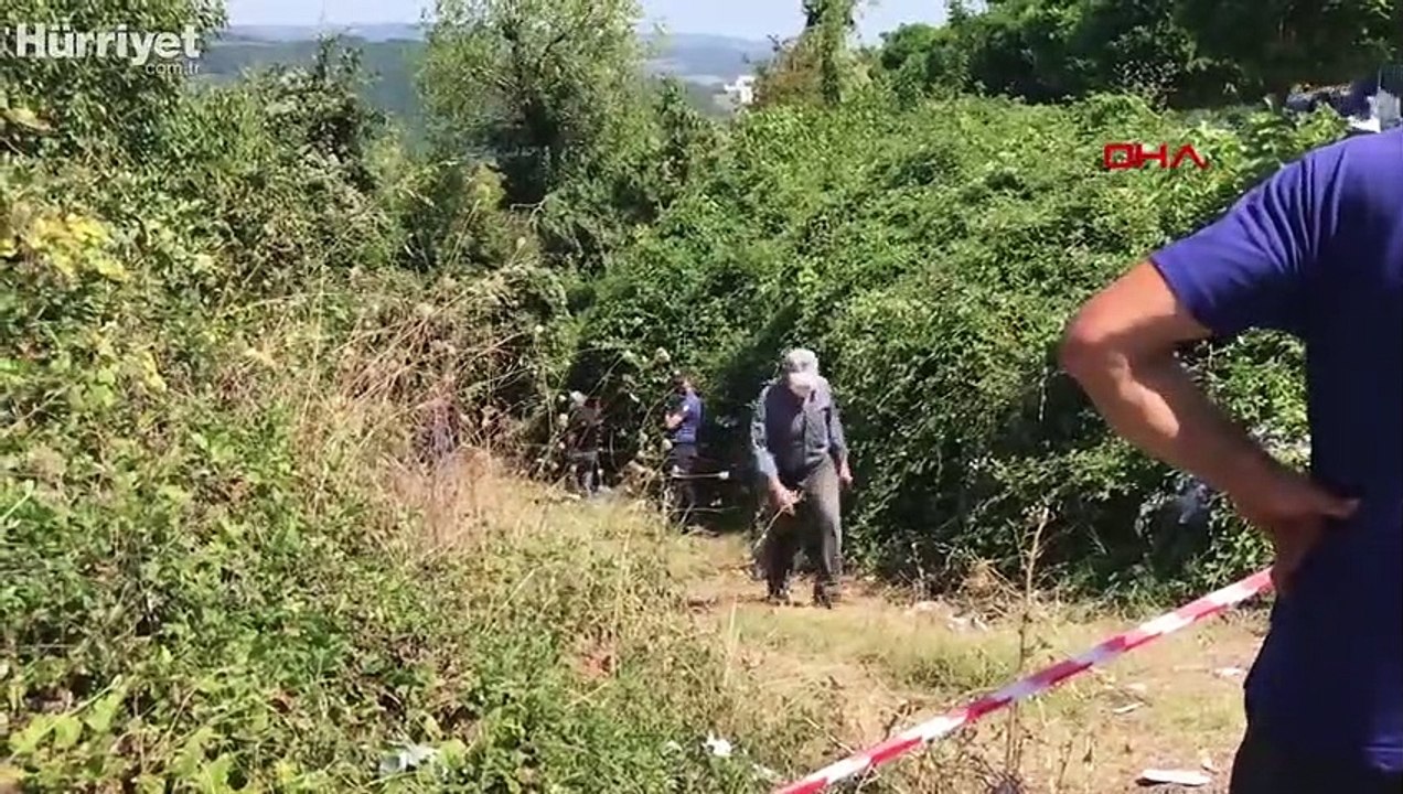 Kullandığı traktör devrilince, düşerek öldü