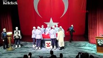 Tiyatro sanatçısı Handan Ertuğrul için Harbiye Muhsin Ertuğrul Sahnesi'nde tören düzenlendi 