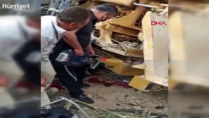 Adana'da devrilen kepçenin altında sıkışan operatör yaralandı