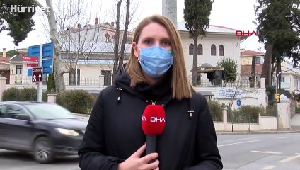 Tarihi Abdullah Ağa Camii'sindeki 259 yıllık  güneş saatine badana