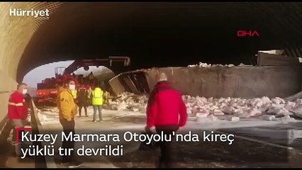 Kuzey Marmara Otoyolu'nda kireç yüklü TIR devrildi