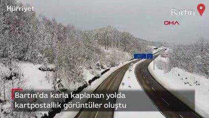 Bartın'da karla kaplanan yolda kartpostallık görüntüler oluştu