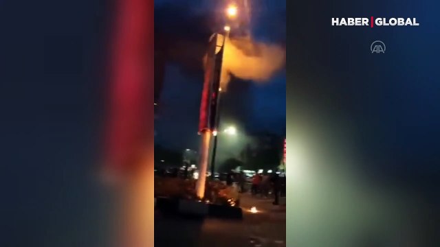 İran, Mahsa Emini için ayakta: Polisin sert müdahalesi devam ediyor