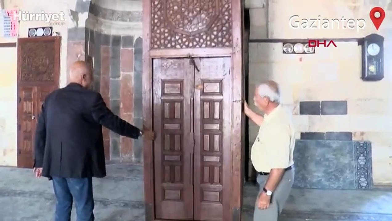 Gaziantep'te 7 asırlık caminin minberi raylı