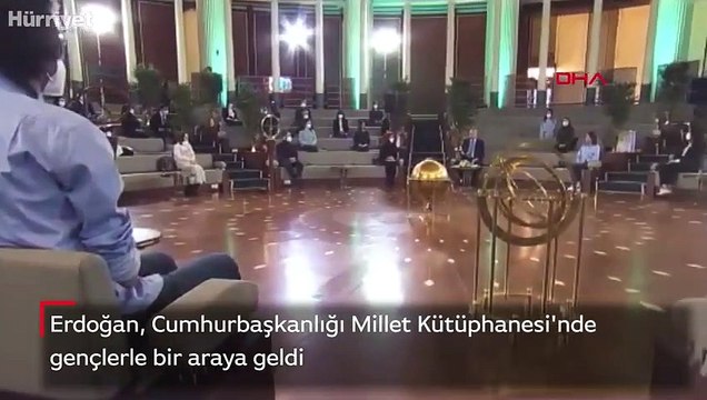 Erdoğan, Cumhurbaşkanlığı Millet Kütüphanesi'nde gençlerle bir araya geldi