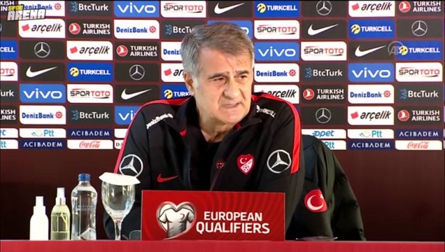 A Milli Futbol Takımı Teknik Direktörü Şenol Güneş, basın toplantısına katıldı.
