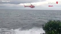 Brezilya'da kayalıkta selfie çeken bir ilkokul öğretmeni, dalganın etkisiyle denize düşerek hayatını kaybetti