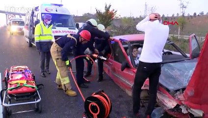 Kuzey Marmara Otoyolu'nda feci kaza! Otomobilde sıkıştı, itfaiye kurtardı