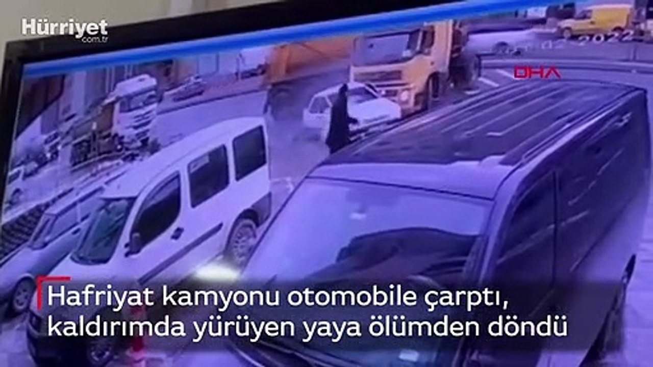 Hafriyat kamyonu otomobile çarptı, kaldırımda yürüyen yaya ölümden döndü