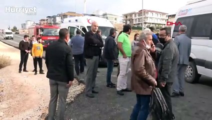 Gaziantep'te öğrenci servisi halk otobüsüne çarptı! Kaza anı kamerada