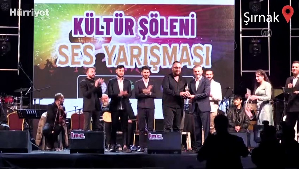 Bakan Kasapoğlu, Şırnak'taki "Kültür Şöleni ve Ses Yarışması" finaline katıldı