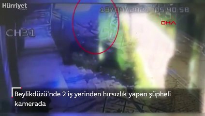 Beylikdüzü'nde 2 iş yerinden hırsızlık yapan şüpheli kamerada