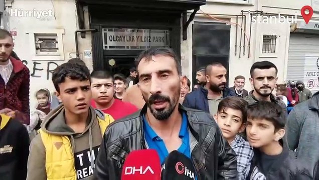 Esenyurt'ta çatı katı dairesinde çıkan yangın söndürüldü