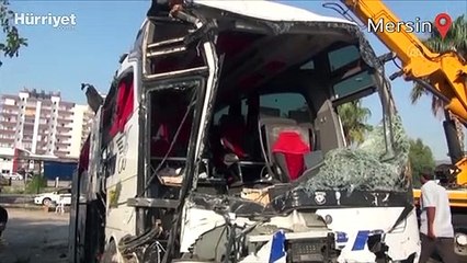 Mersin'de yolcu otobüsü devrildi: 33 yaralı