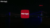 Fatih Sultan Mehmet Köprüsü mavi ve turuncu renge büründü