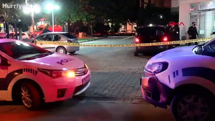 Tıp merkezi önündeki otomobilde başından vurulmuş halde bulundu