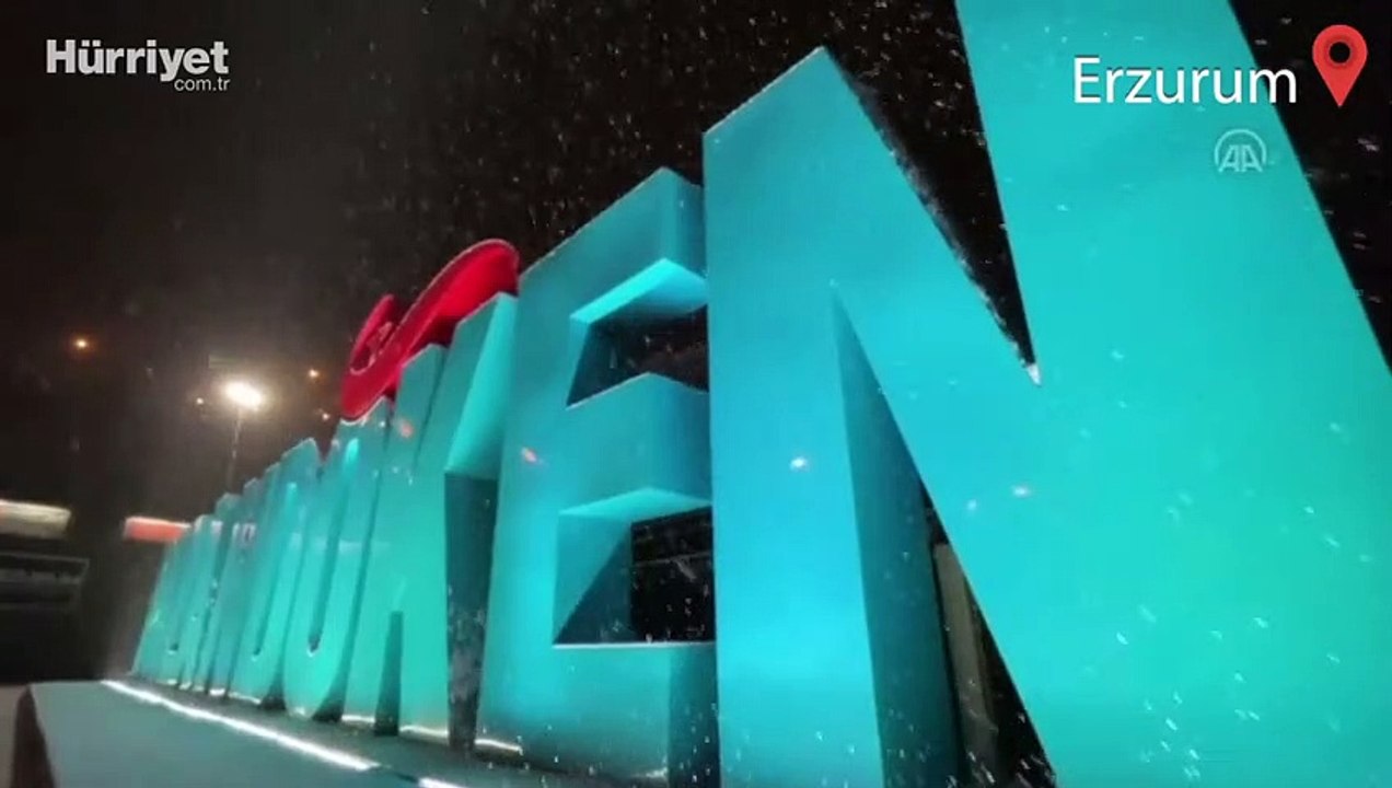 Palandöken Kayak Merkezi beyaza büründü