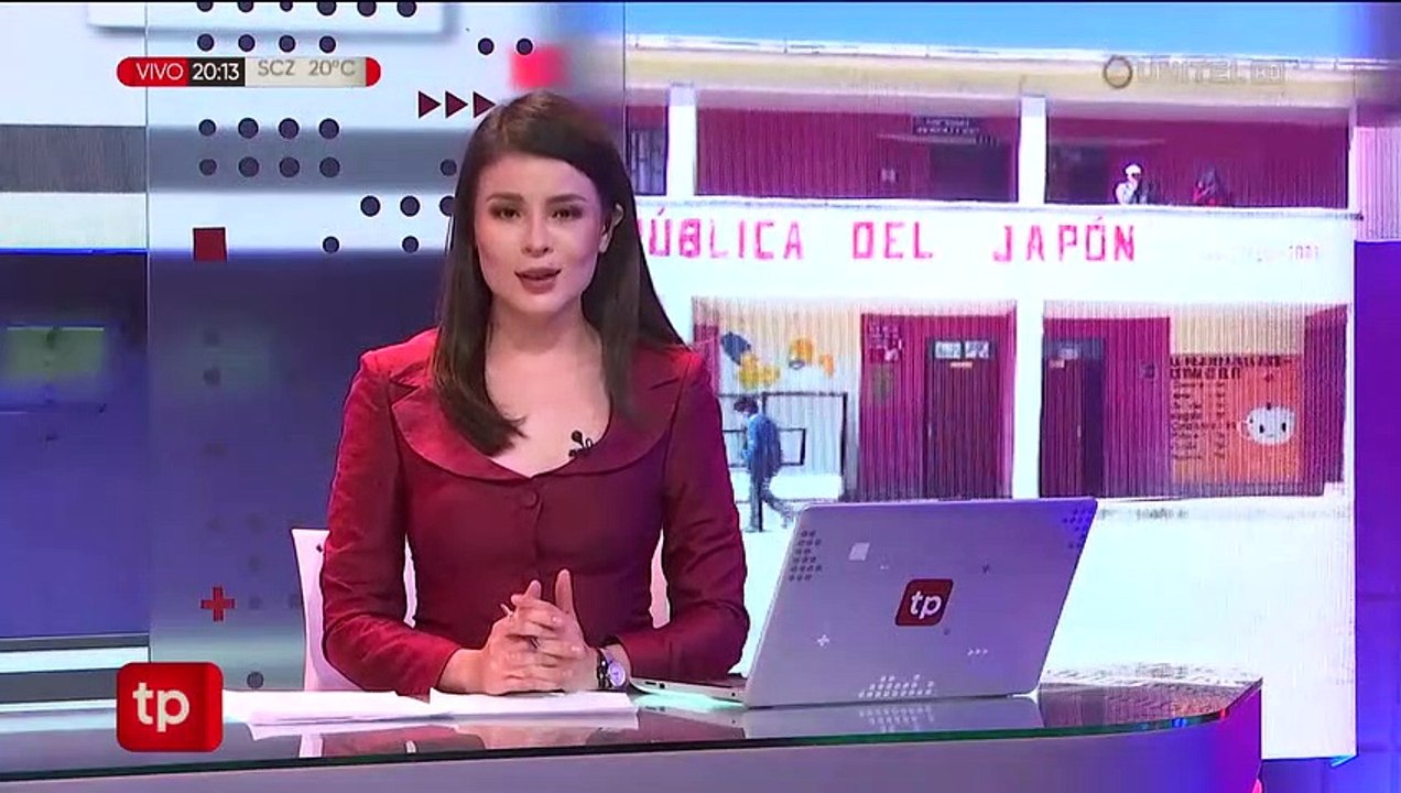Vientos huracanados causan el destechado de un colegio fiscal en El Alto 