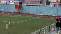 Pazarspor - Eyüpspor maçında sahada ikinci top ve penaltı kararı! Kaleci Emrullah...