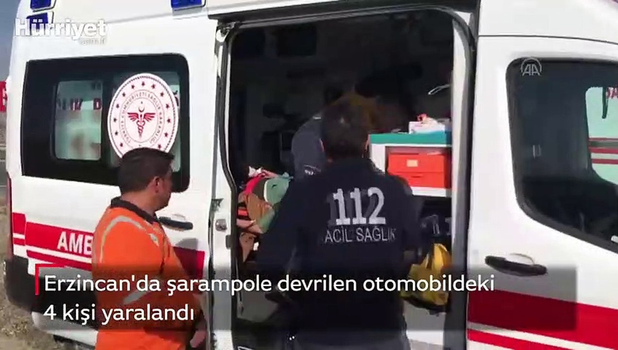 Erzincan'da şarampole devrilen otomobildeki 4 kişi yaralandı