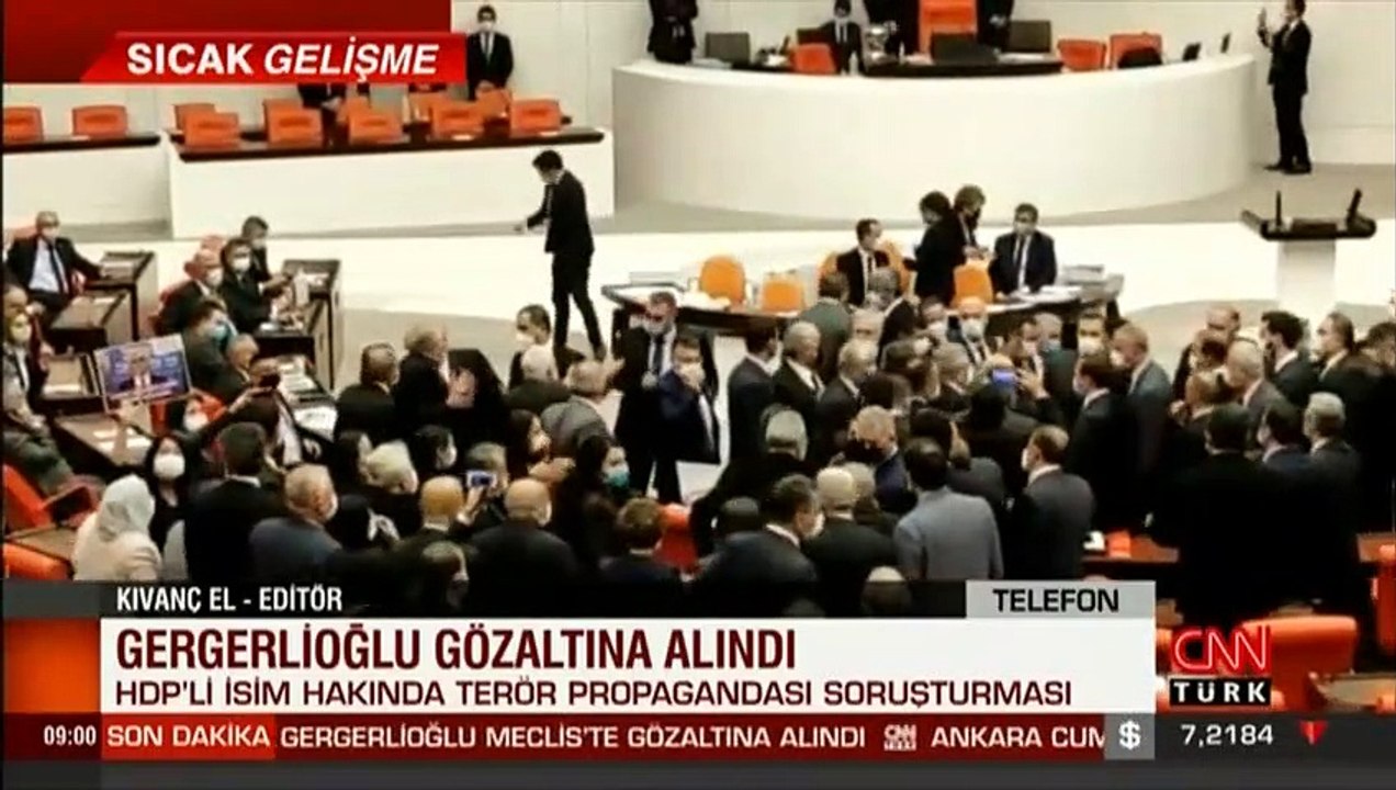 HDP'li Ömer Faruk Gergerlioğlu Meclis'te gözaltına alındı