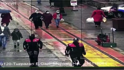 Maske takmayan vatandaşları kameradan tespit edip uyarıyor