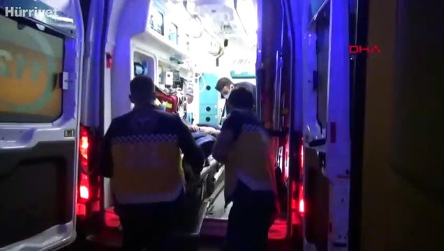 Otomobiliyle evin duvarına çarpan alkollü sürücü yaralandı