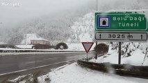 Bolu Dağı'nda kar kalınlığı 35 santimetreye ulaştı